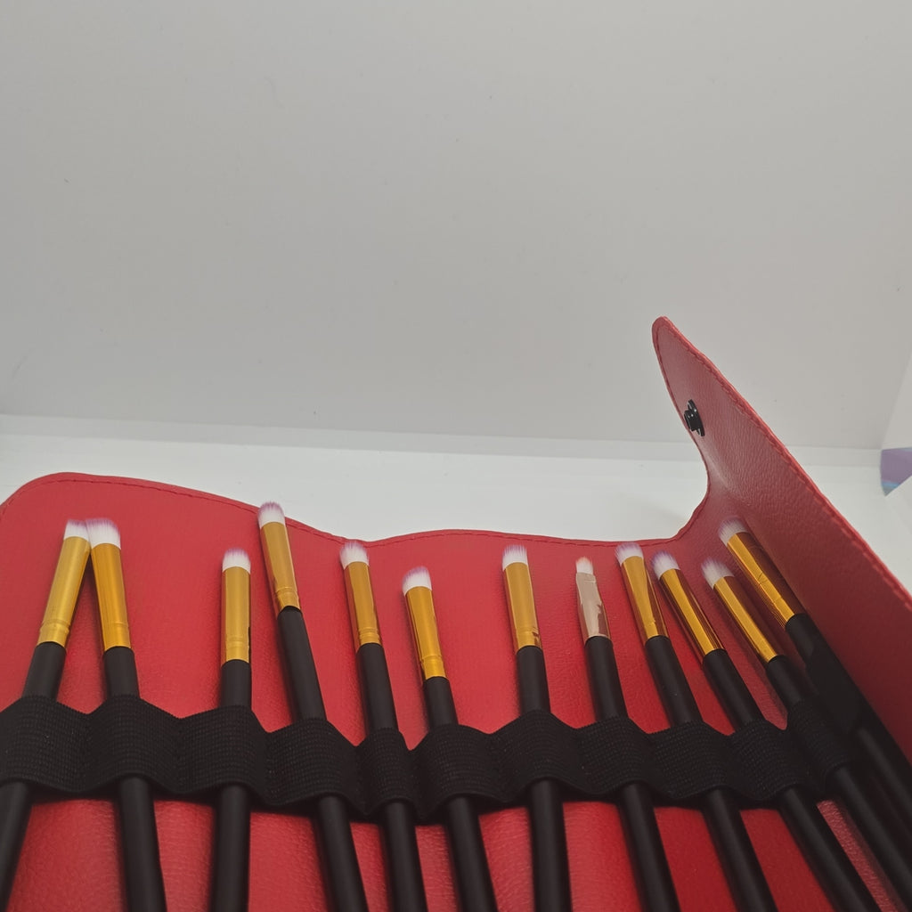 Makeup Brush Set Red Black Gold with Case. 12 Professional Cosmetic Brushes