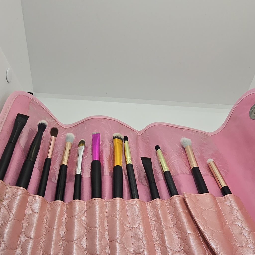 Pink Heart Pattern Makeup Brush Set with Case & Brushes